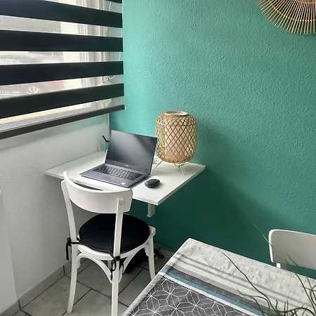 Terrasse Privee Grande A 100 M - Parking Gratuit