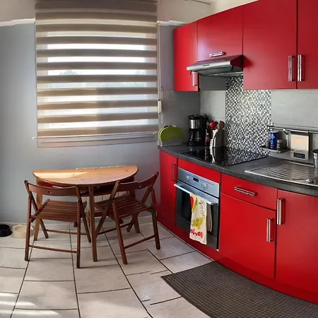 Apartamento Terrasse Privée Grande à 100 M - Parking Gratuit