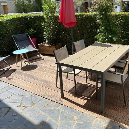 Terrasse Privée Grande à 100 M - Parking Gratuit